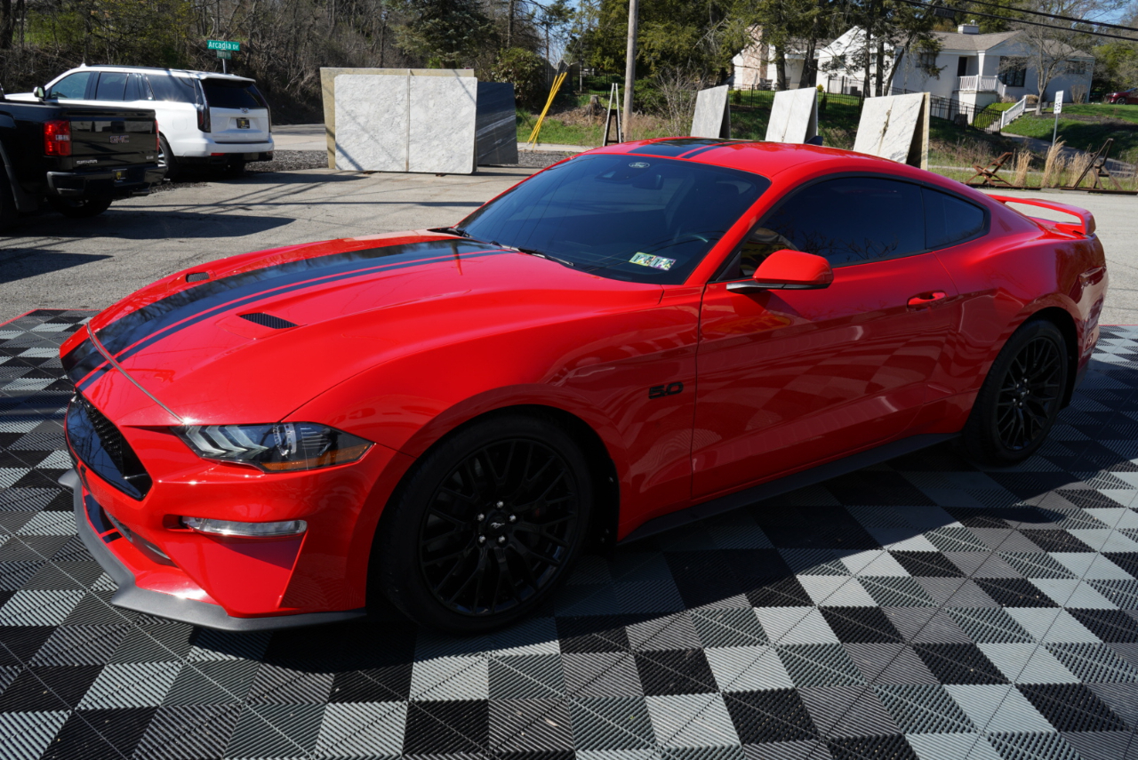 Ford Mustang GT Fastback 2021