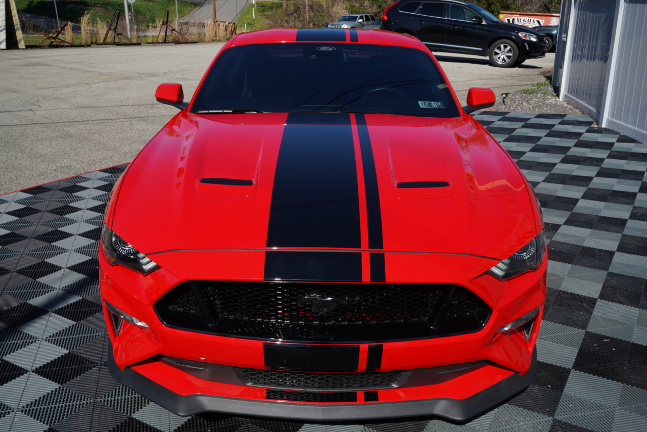 Ford Mustang GT Fastback 2021