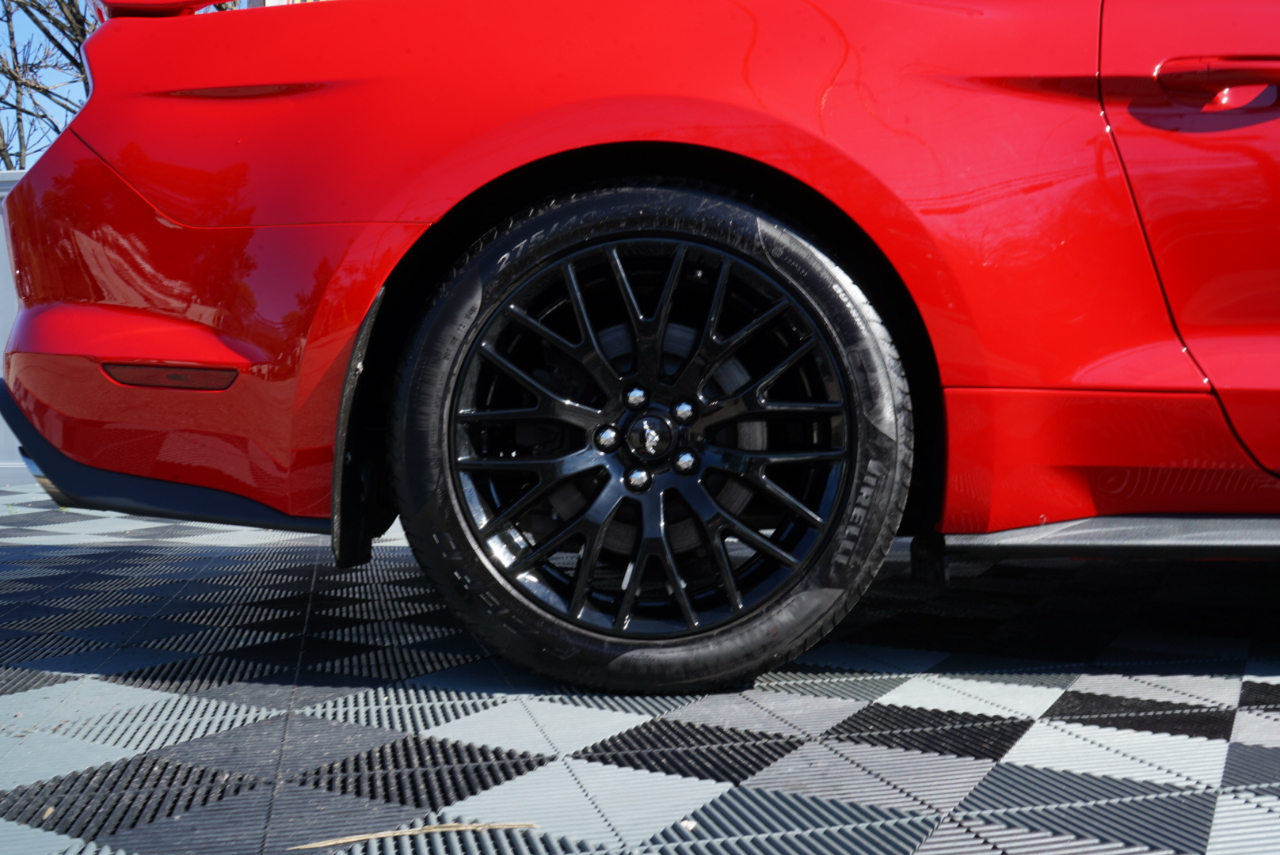 Ford Mustang GT Fastback 2021