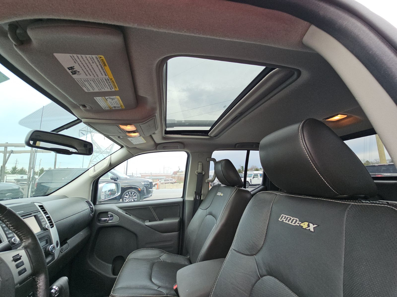 Nissan Frontier Crew Cab 4x4 PRO-4X Auto 2019