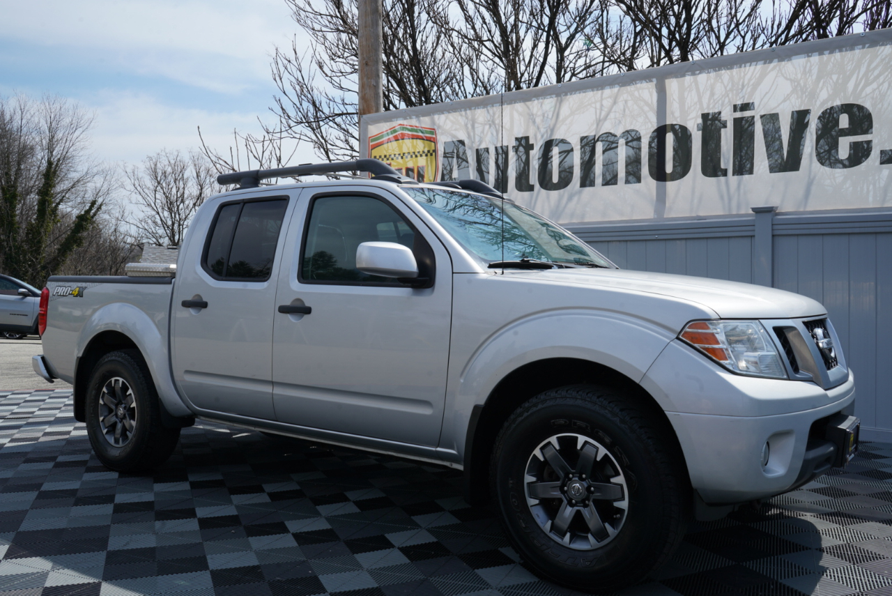 Nissan Frontier Crew Cab 4x4 PRO-4X Auto 2019