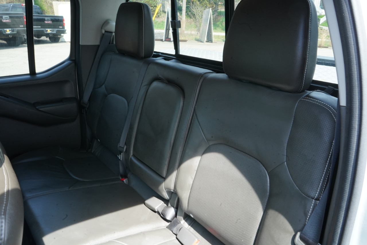 Nissan Frontier Crew Cab 4x4 PRO-4X Auto 2019