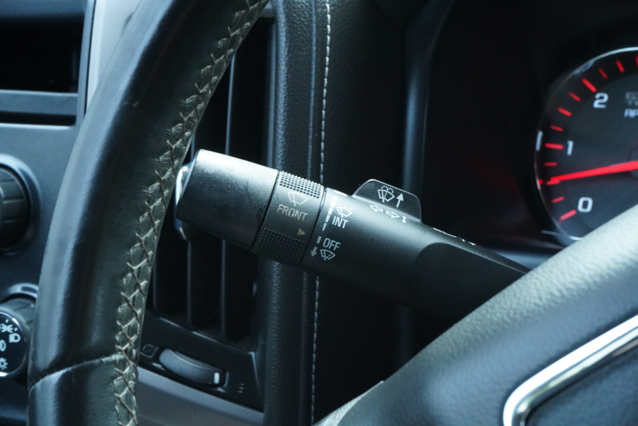 GMC Sierra 1500 4WD Crew Cab 143.5" SLE 2014