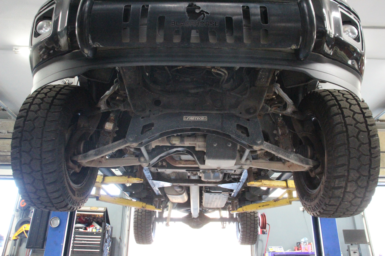 GMC Sierra 1500 4WD Crew Cab 143.5" SLE 2014