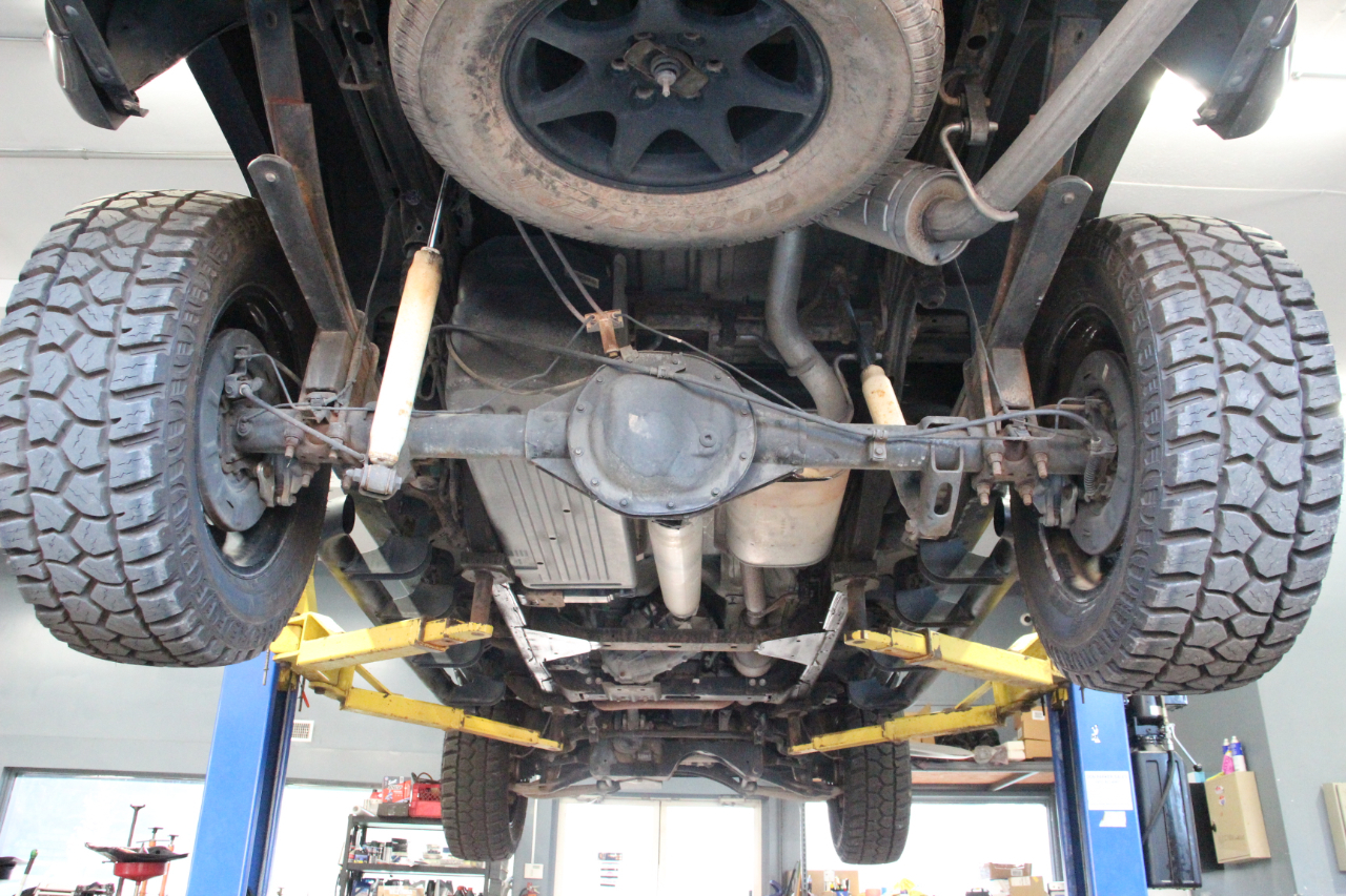 GMC Sierra 1500 4WD Crew Cab 143.5" SLE 2014