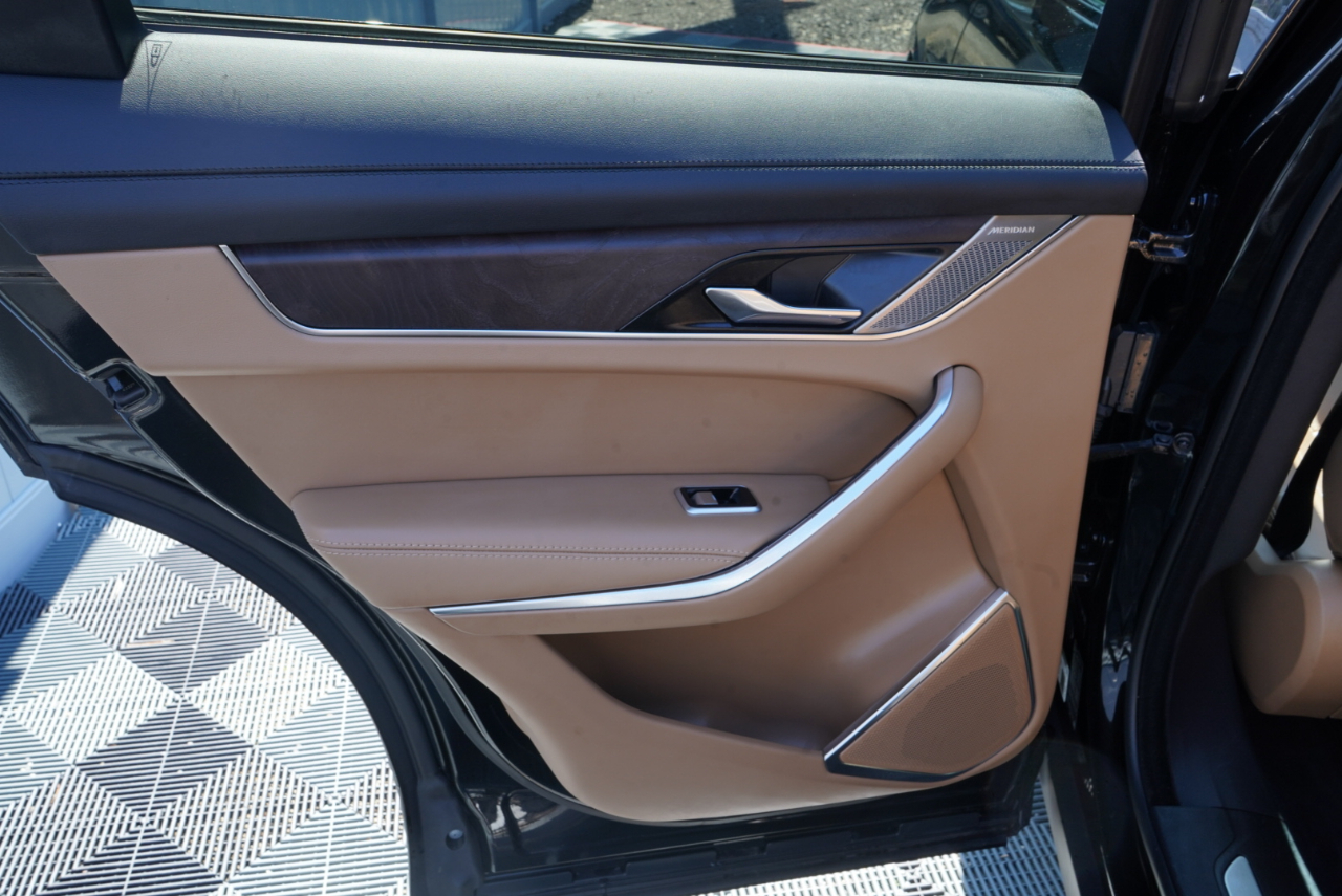 Jaguar F-Pace S P250 AWD 2023