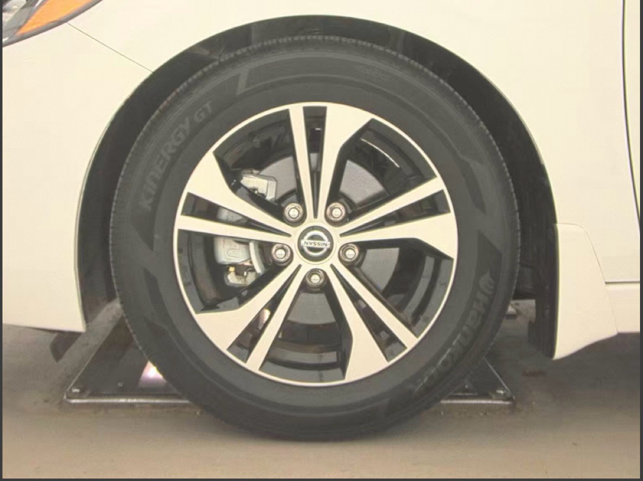 Nissan Sentra SV CVT 2023