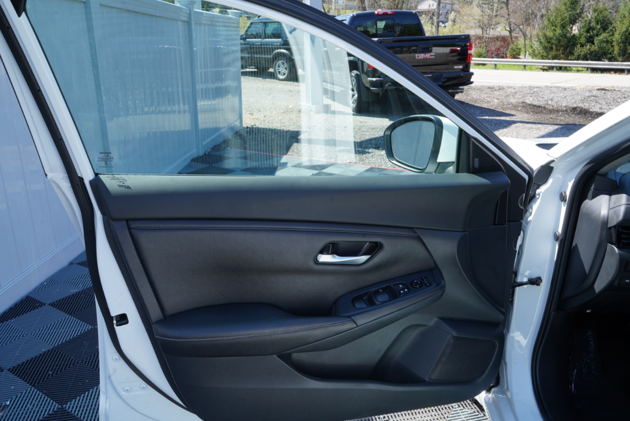 Nissan Sentra SV CVT 2023