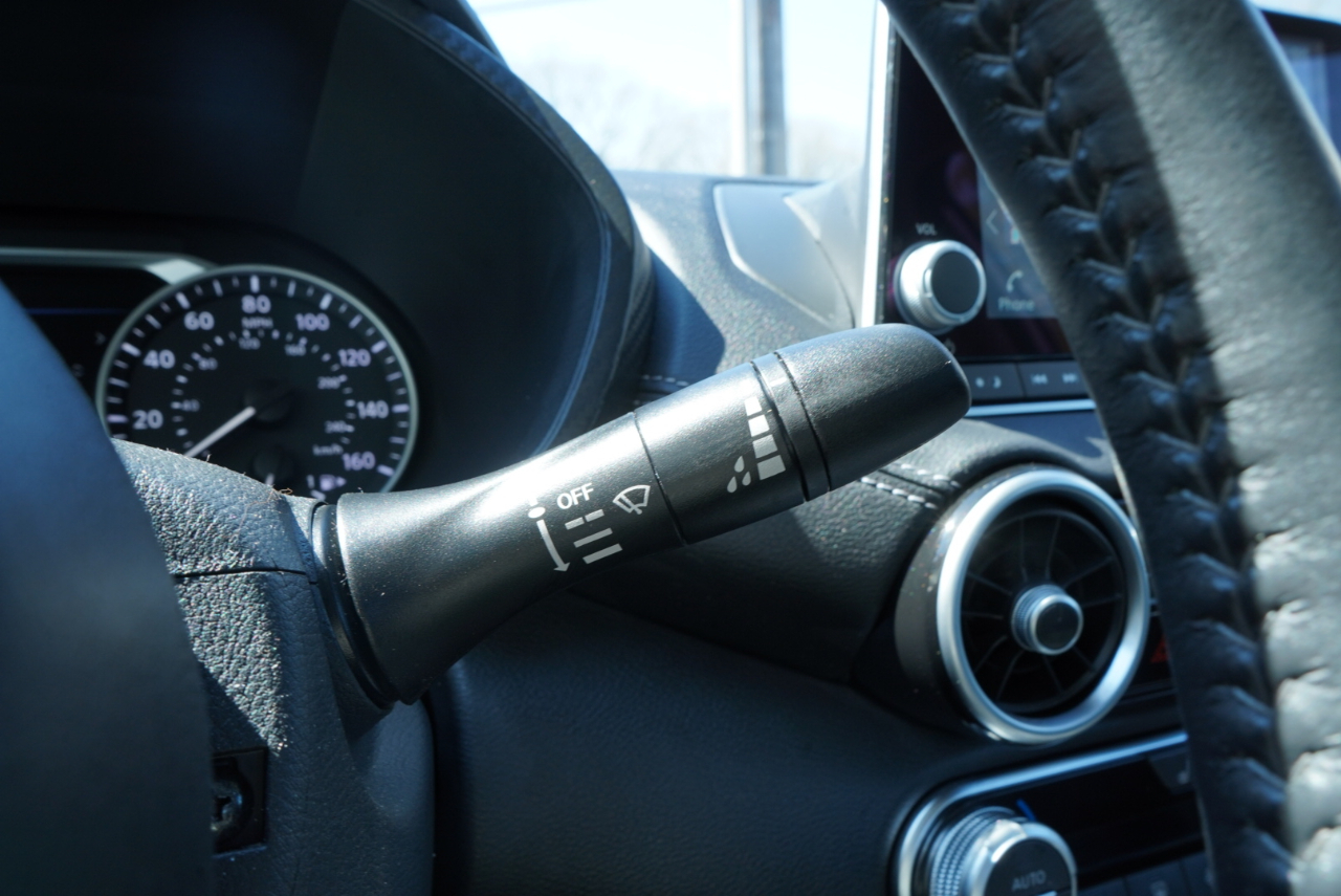 Nissan Sentra SV CVT 2023