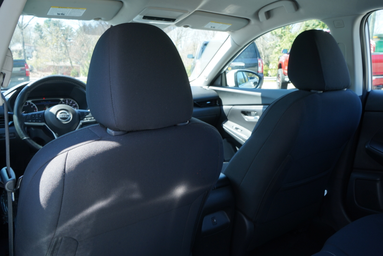 Nissan Sentra SV CVT 2023