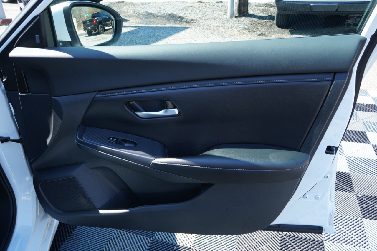 Nissan Sentra SV CVT 2023