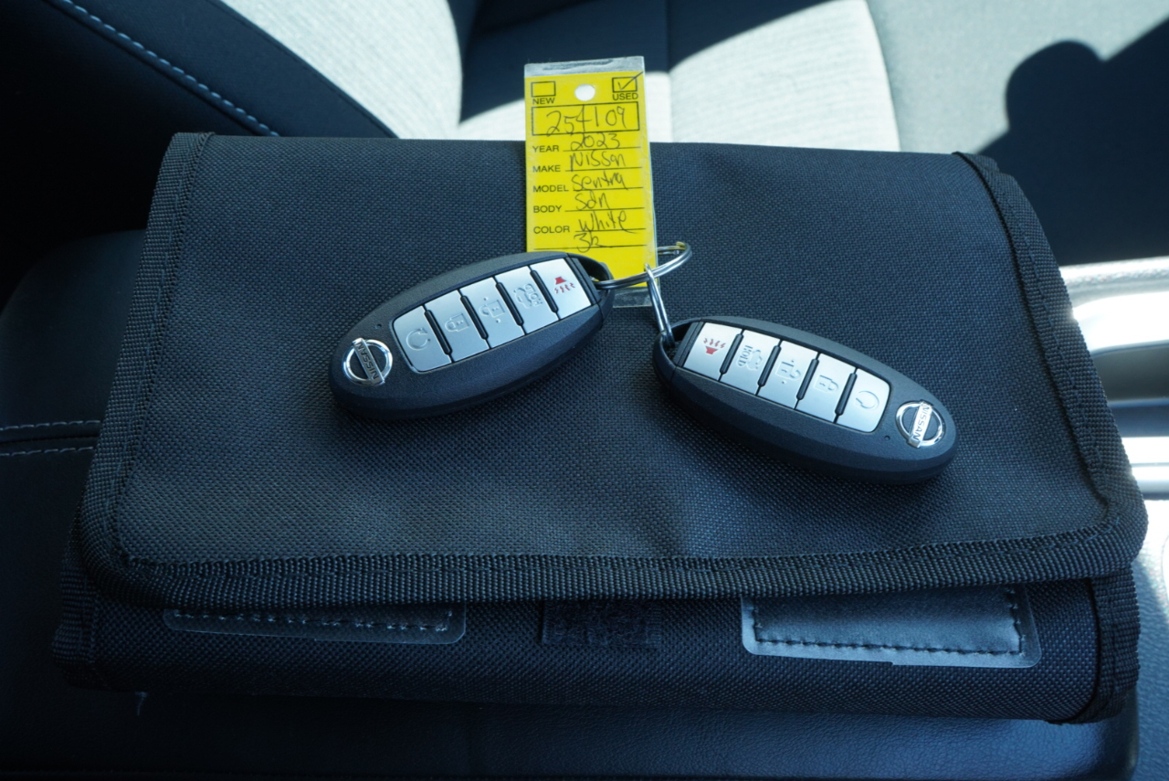 Nissan Sentra SV CVT 2023