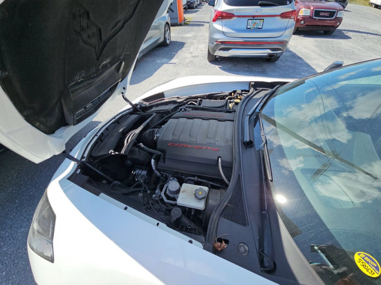 Chevrolet Corvette 2dr Stingray Z51 Cpe w/3LT 2016