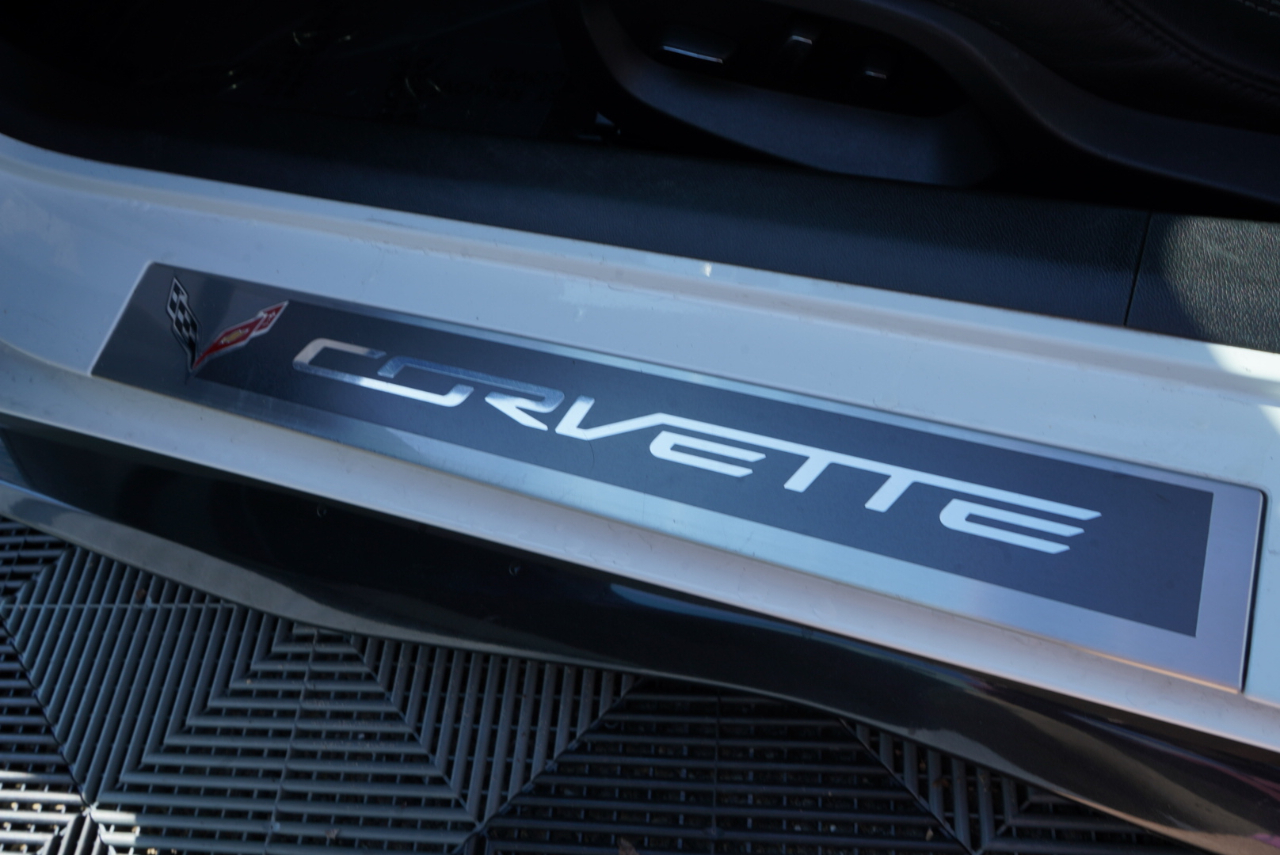 Chevrolet Corvette 2dr Stingray Z51 Cpe w/3LT 2016