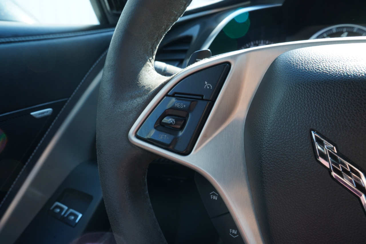 Chevrolet Corvette 2dr Stingray Z51 Cpe w/3LT 2016