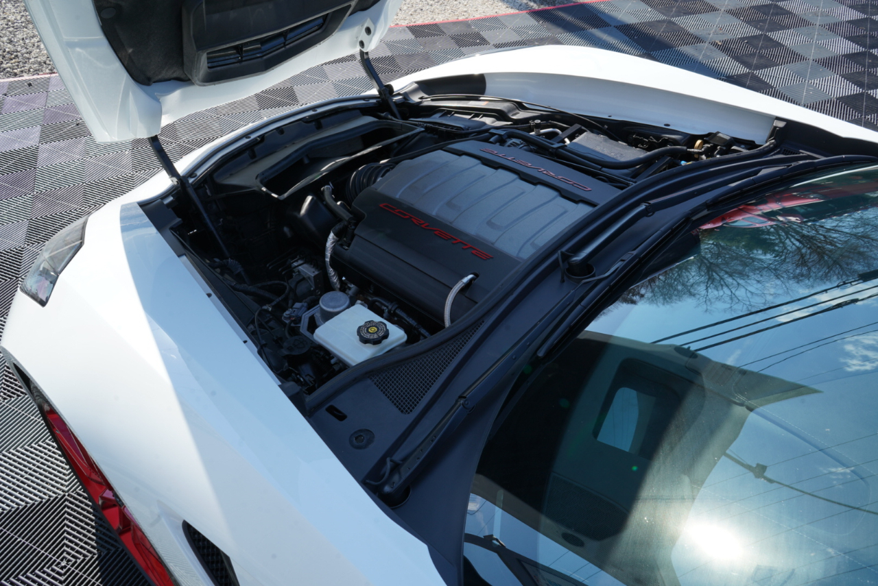 Chevrolet Corvette 2dr Stingray Z51 Cpe w/3LT 2016