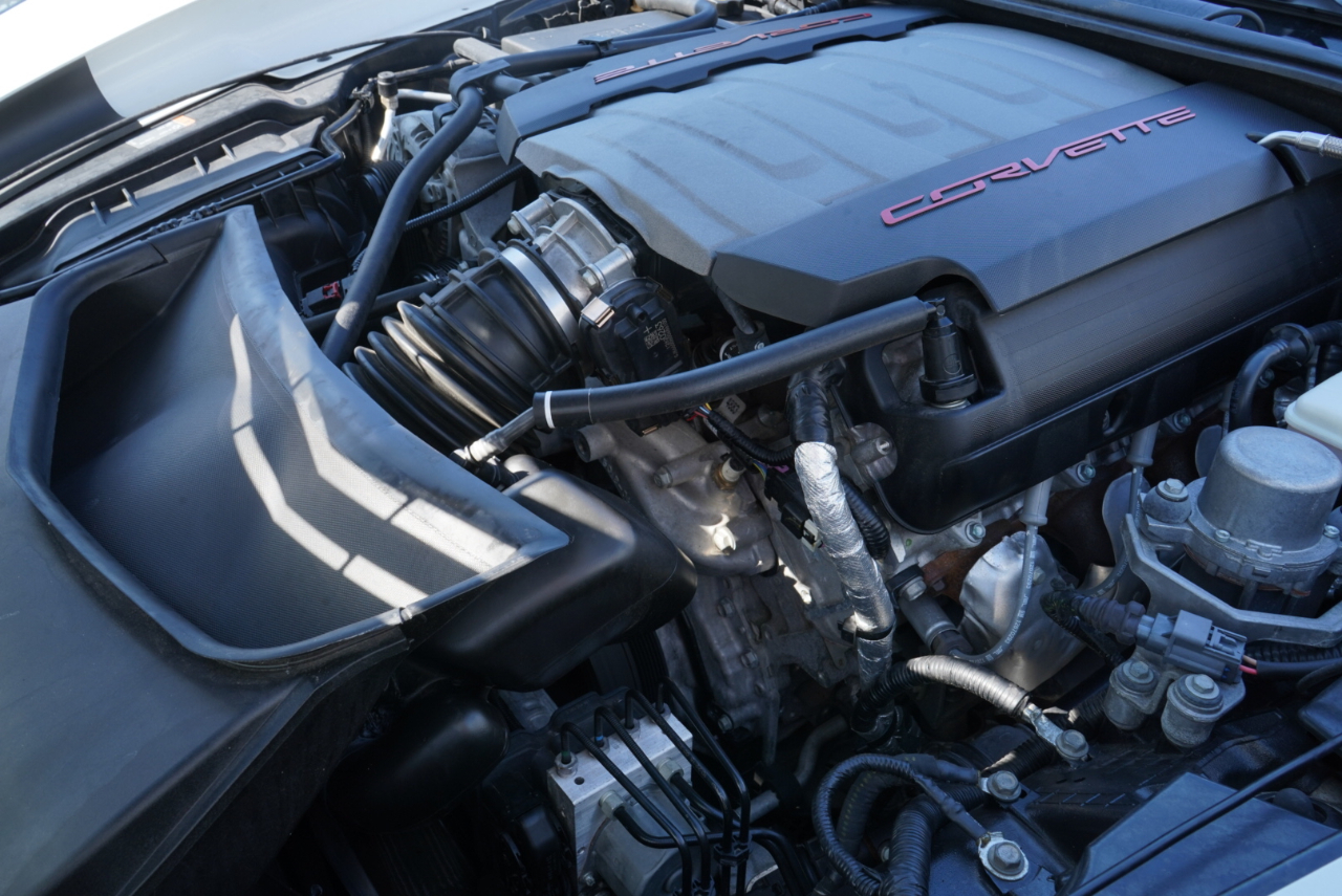 Chevrolet Corvette 2dr Stingray Z51 Cpe w/3LT 2016