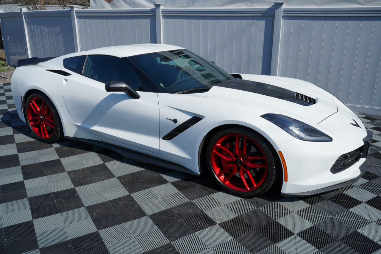 Chevrolet Corvette 2dr Stingray Z51 Cpe w/3LT 2016