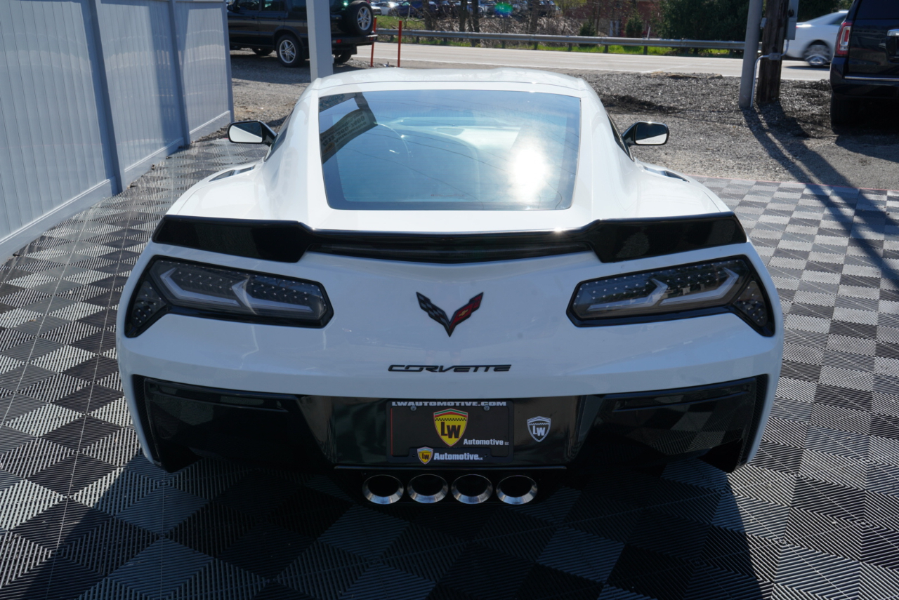 Chevrolet Corvette 2dr Stingray Z51 Cpe w/3LT 2016