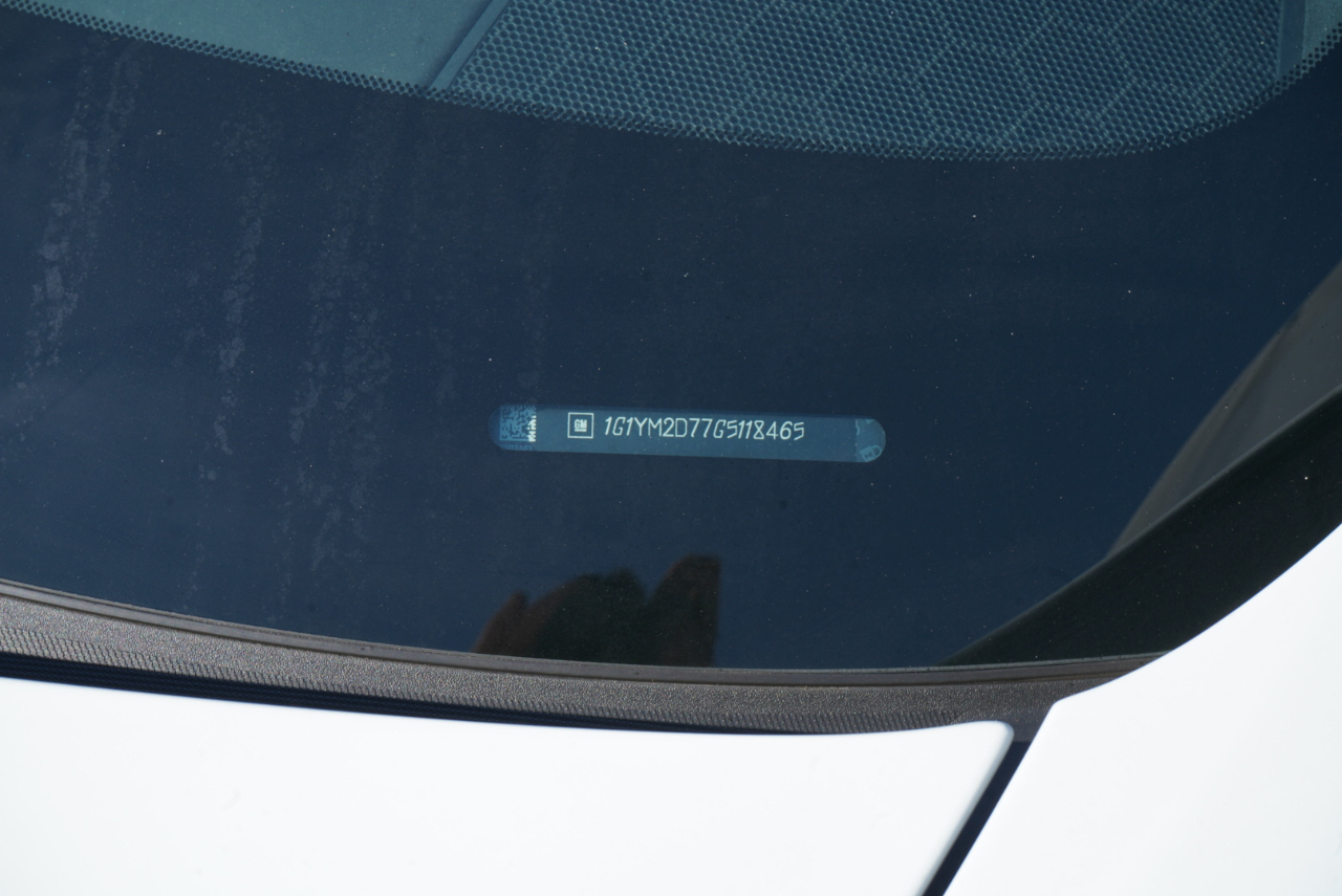 Chevrolet Corvette 2dr Stingray Z51 Cpe w/3LT 2016