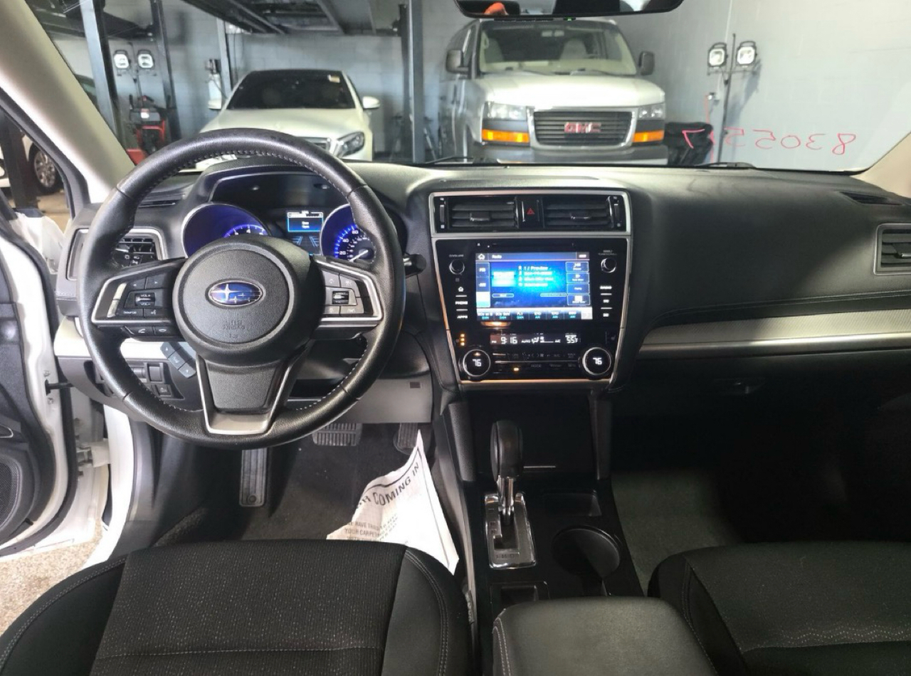 Subaru Legacy 2.5i Premium 2019