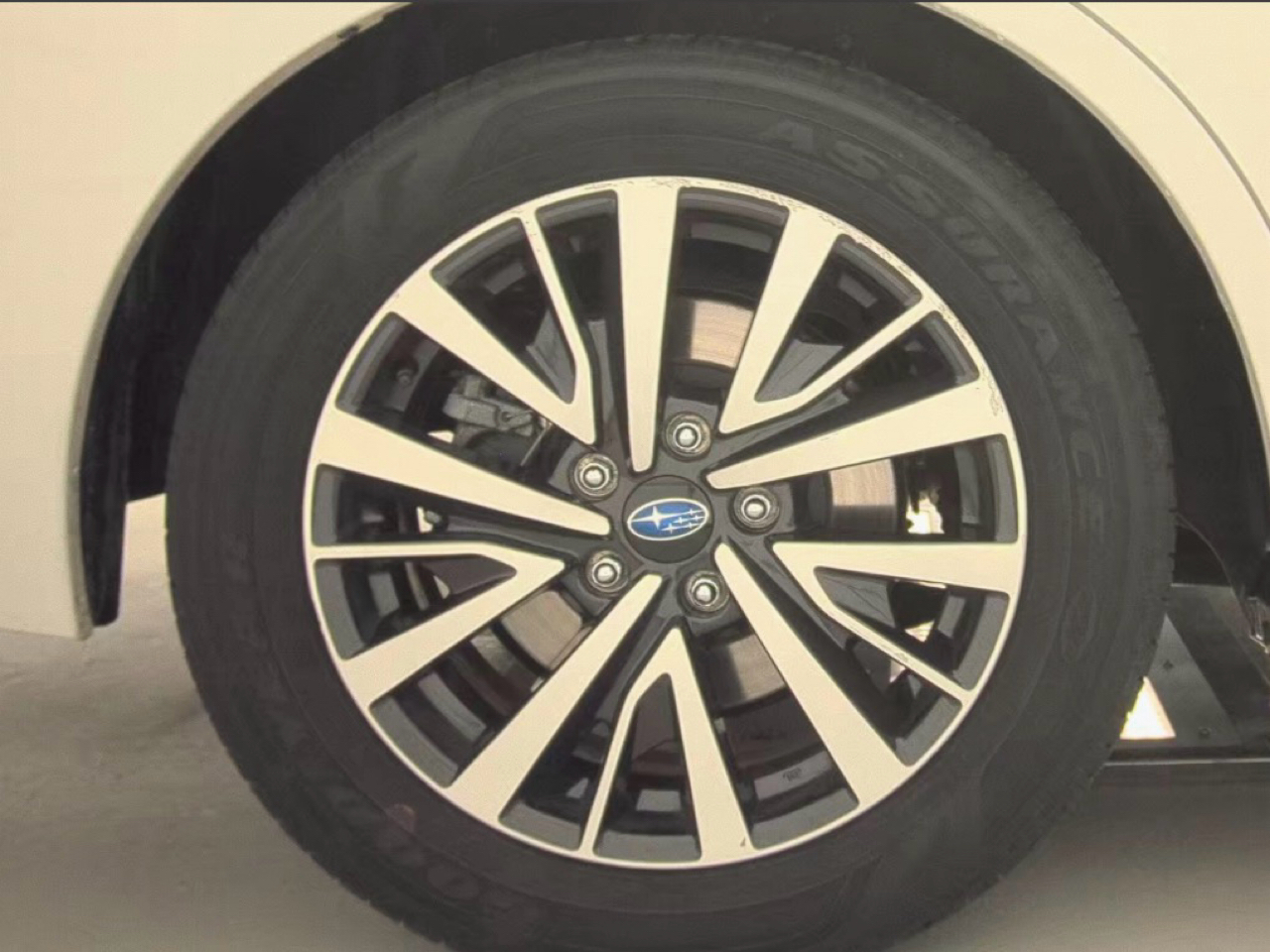 Subaru Legacy 2.5i Premium 2019