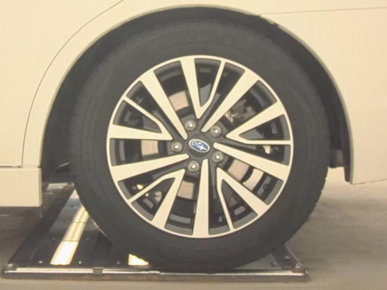 Subaru Legacy 2.5i Premium 2019