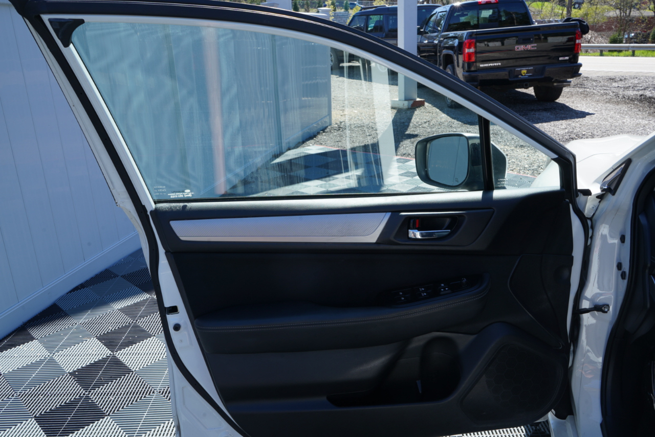 Subaru Legacy 2.5i Premium 2019