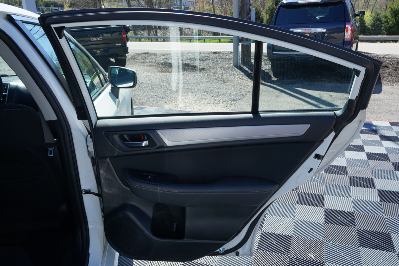 Subaru Legacy 2.5i Premium 2019