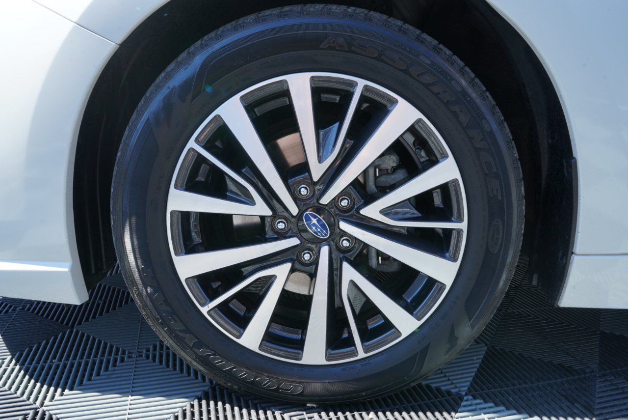 Subaru Legacy 2.5i Premium 2019
