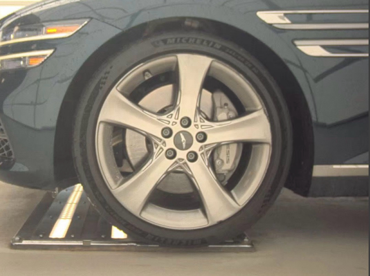 Genesis G80 3.5T AWD 2021