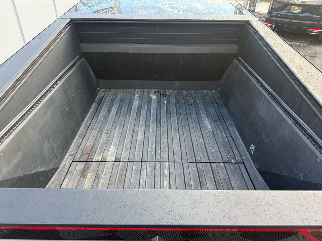 Tesla Cybertruck AWD 2024