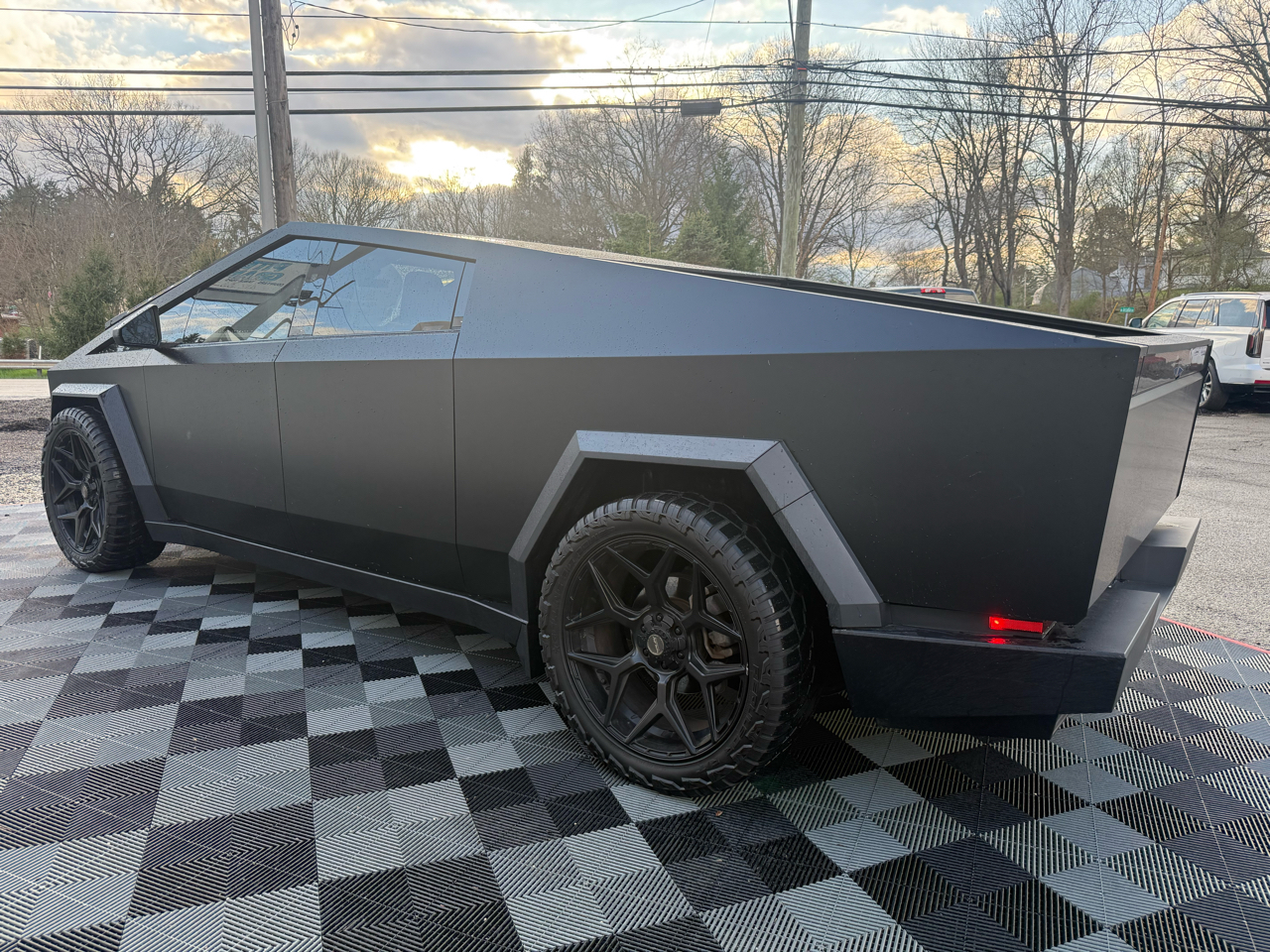 Tesla Cybertruck AWD 2024