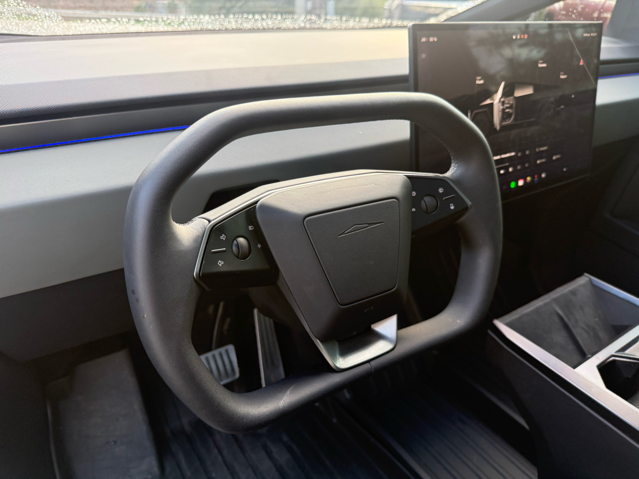 Tesla Cybertruck AWD 2024