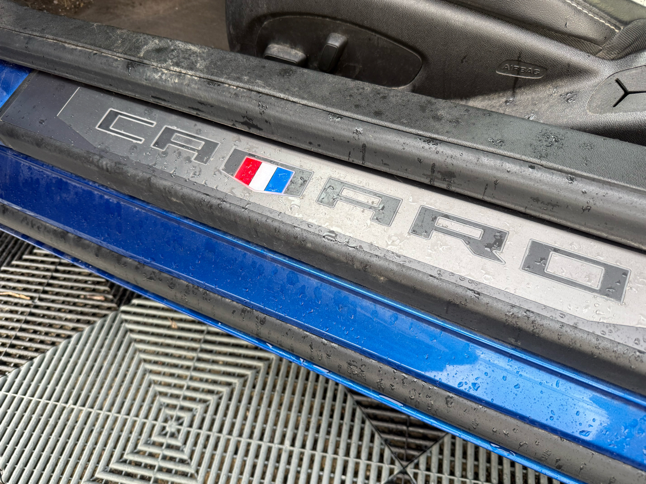 Chevrolet Camaro 2dr Cpe 2SS 2017