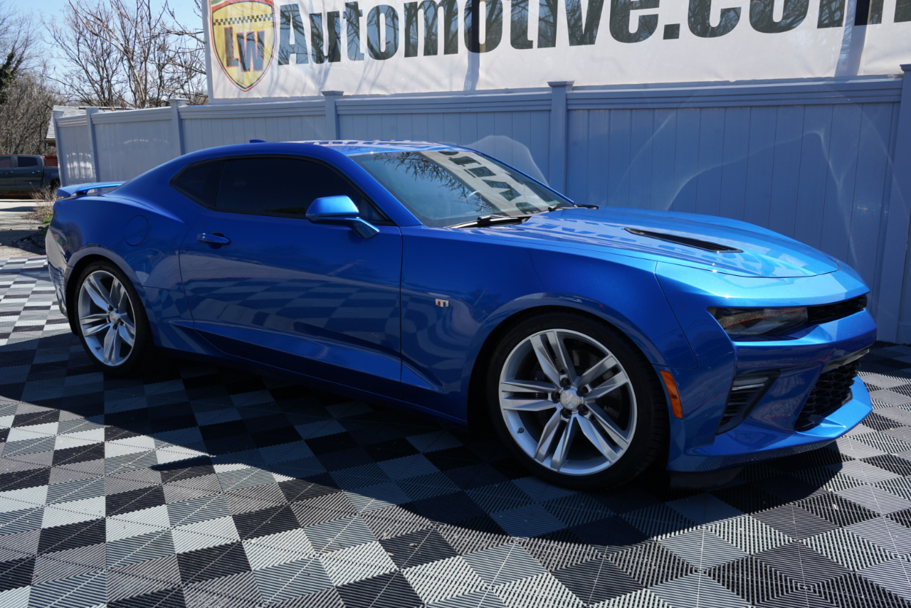 Chevrolet Camaro 2dr Cpe 2SS 2017