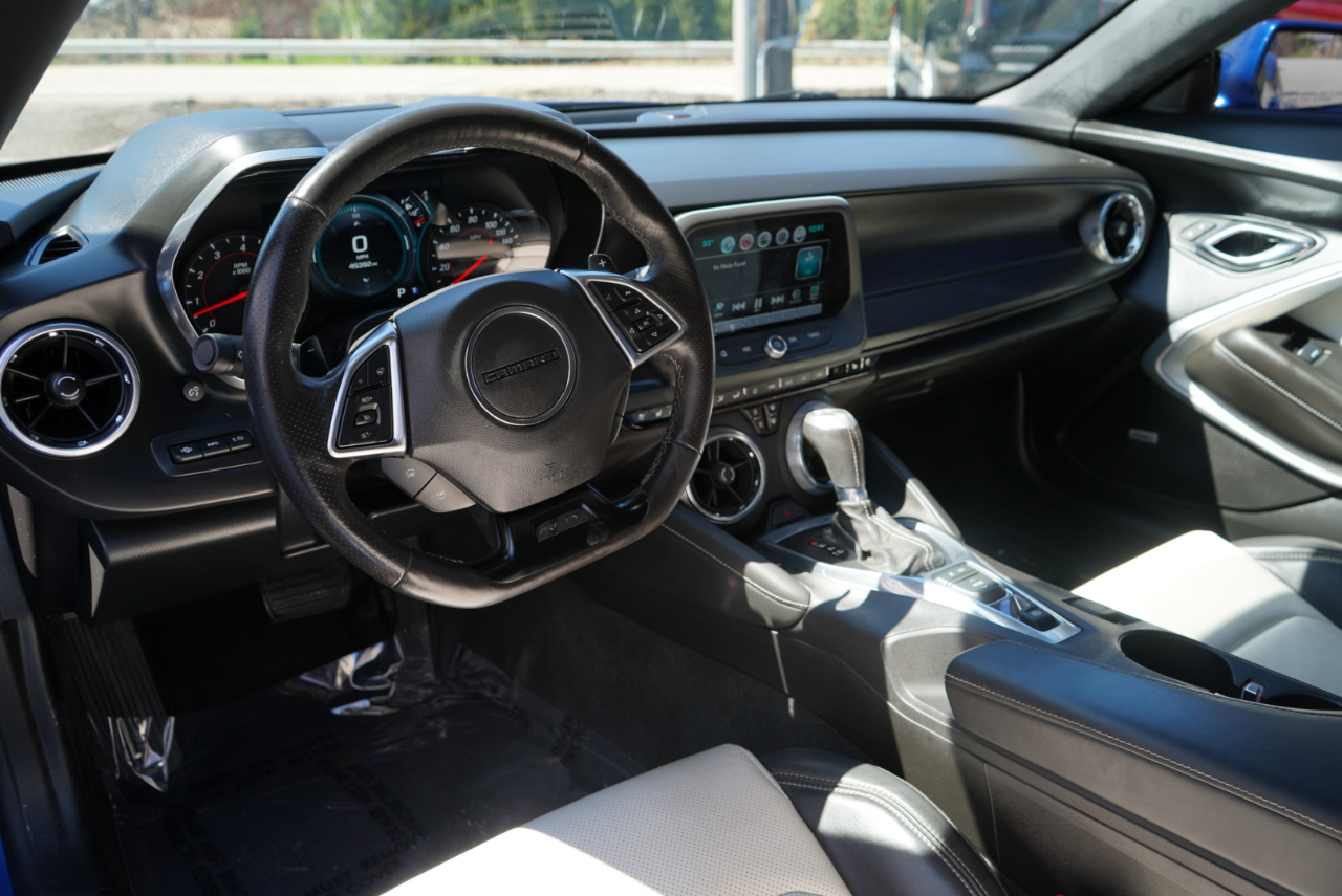 Chevrolet Camaro 2dr Cpe 2SS 2017