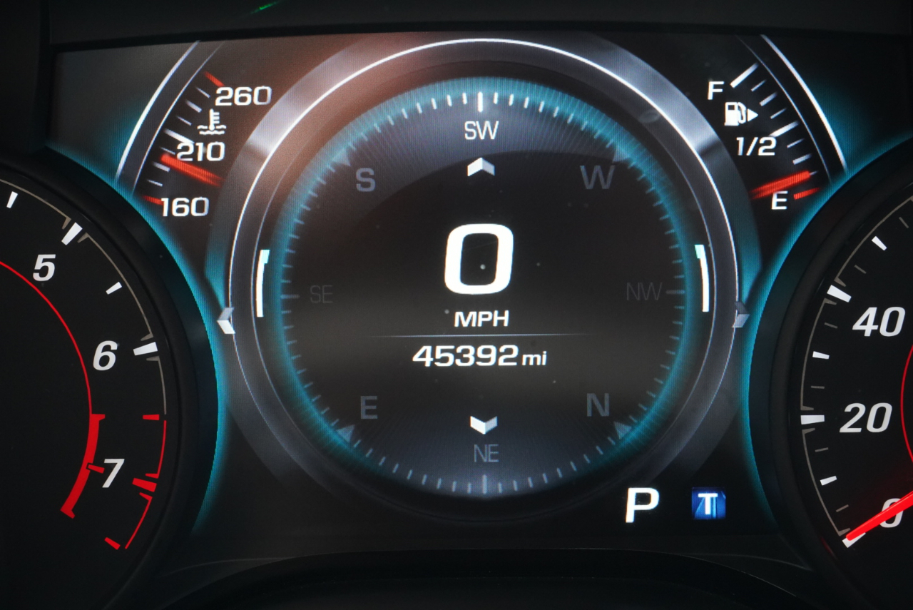 Chevrolet Camaro 2dr Cpe 2SS 2017