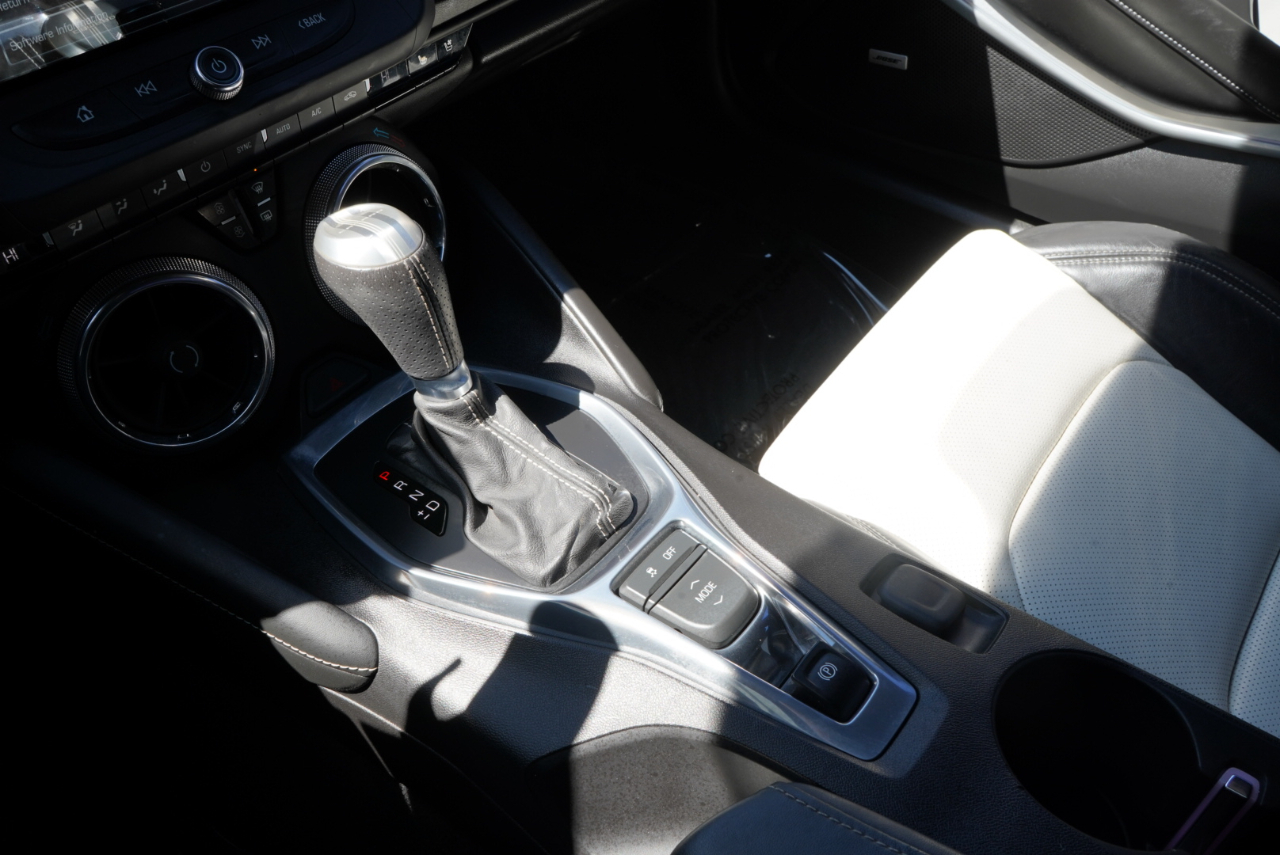 Chevrolet Camaro 2dr Cpe 2SS 2017