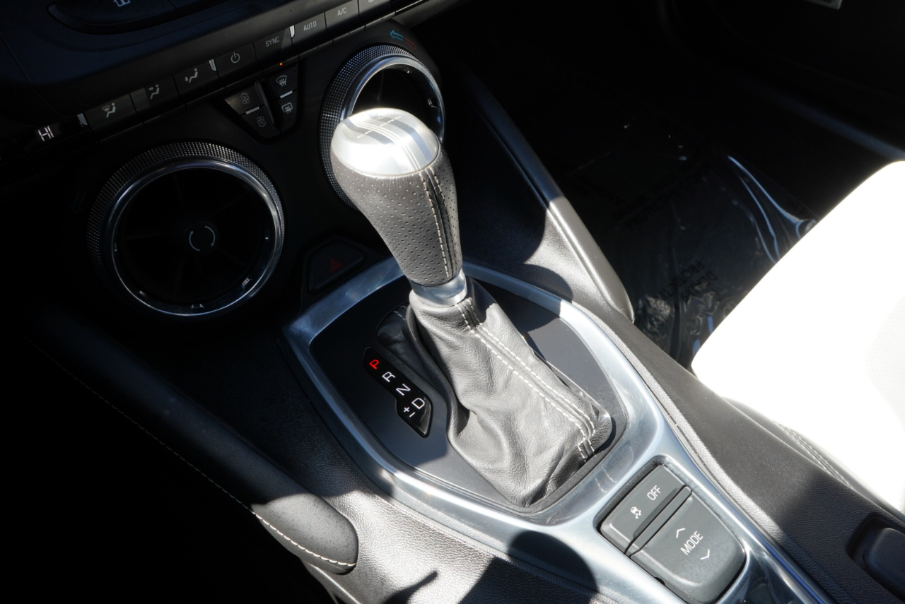 Chevrolet Camaro 2dr Cpe 2SS 2017