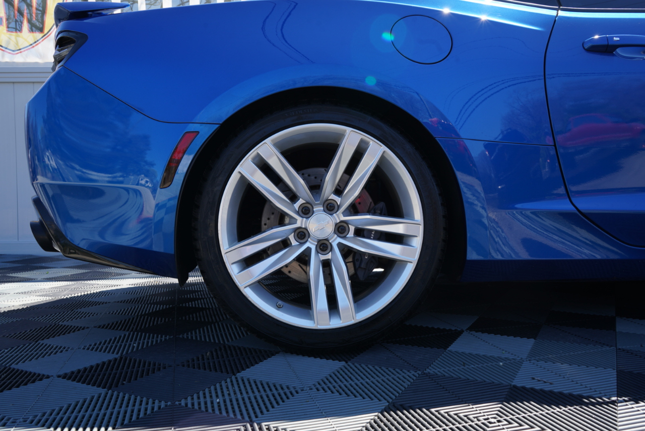 Chevrolet Camaro 2dr Cpe 2SS 2017