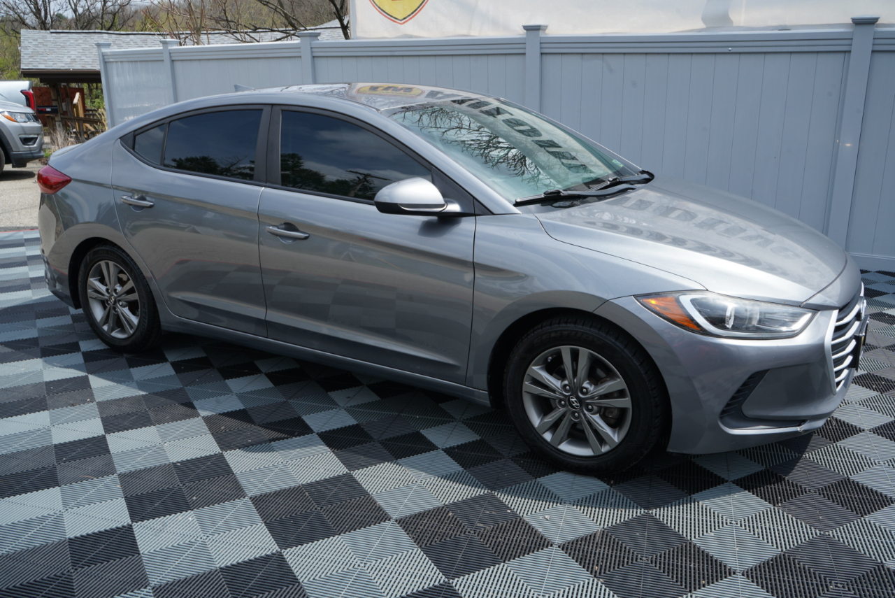 Hyundai Elantra SEL 2.0L Auto 2018