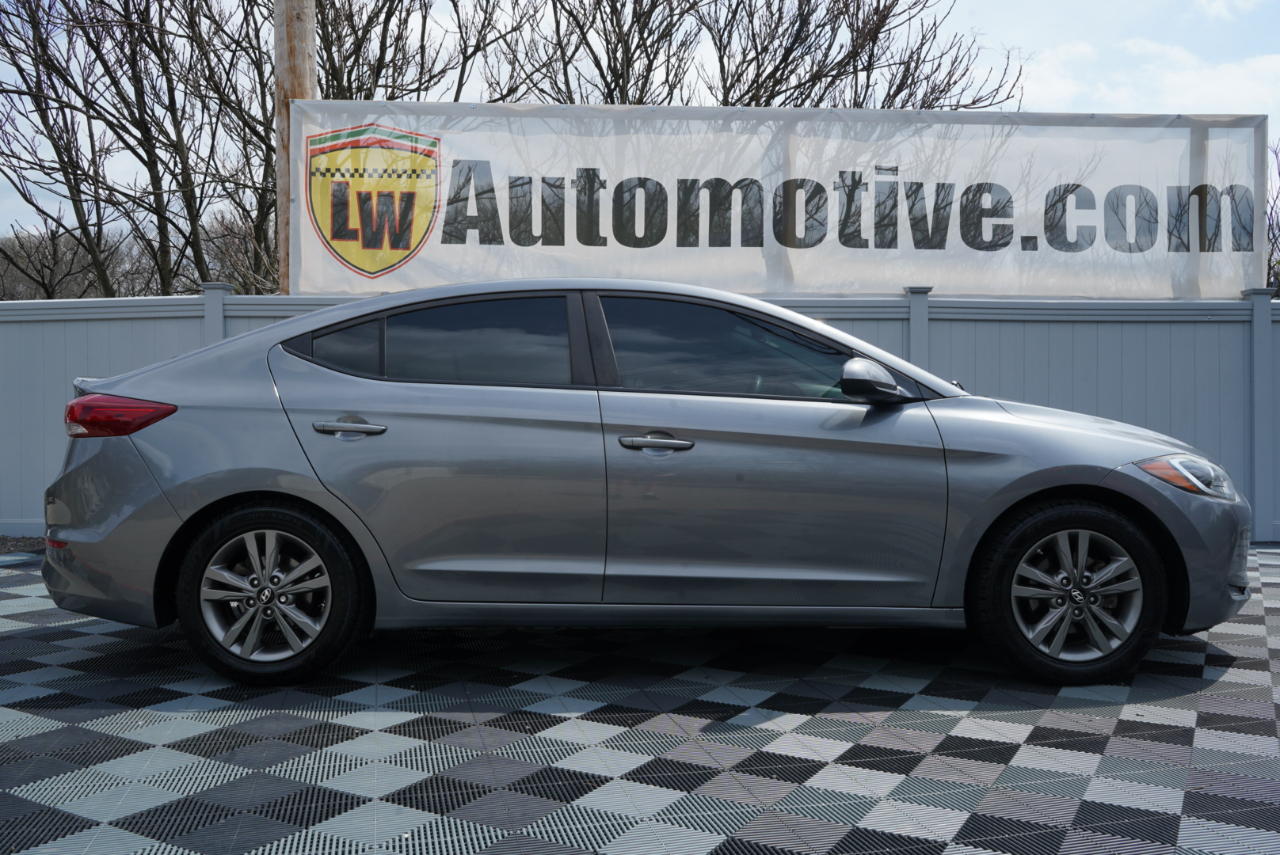 Hyundai Elantra SEL 2.0L Auto 2018