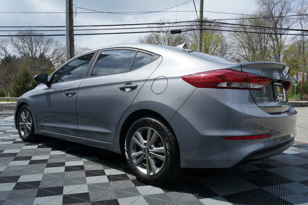 Hyundai Elantra SEL 2.0L Auto 2018