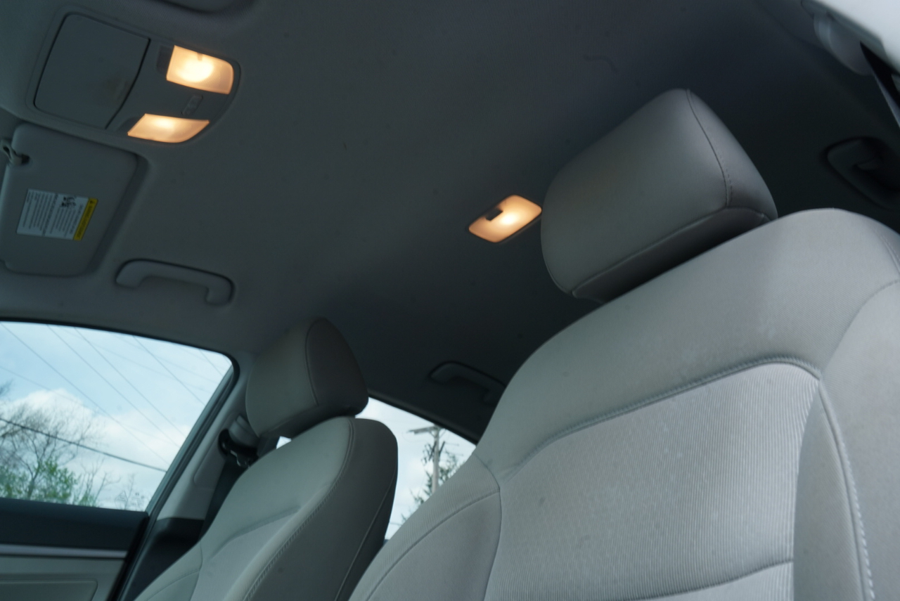 Hyundai Elantra SEL 2.0L Auto 2018