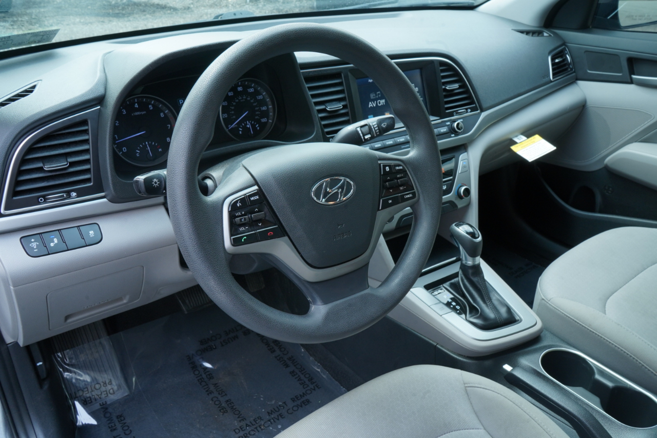 Hyundai Elantra SEL 2.0L Auto 2018