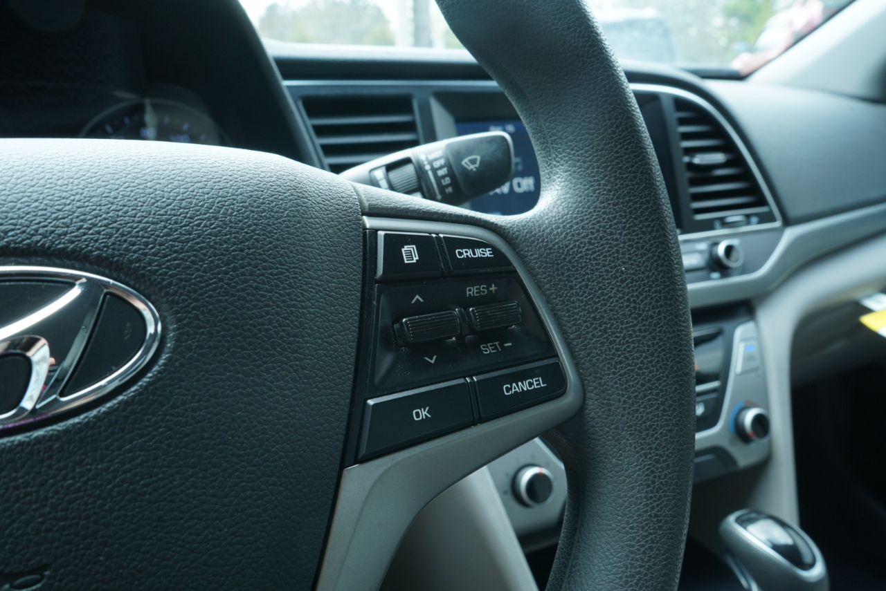 Hyundai Elantra SEL 2.0L Auto 2018