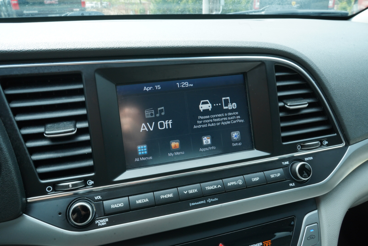 Hyundai Elantra SEL 2.0L Auto 2018