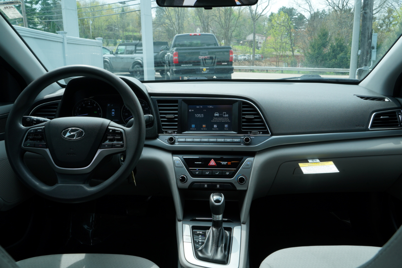 Hyundai Elantra SEL 2.0L Auto 2018