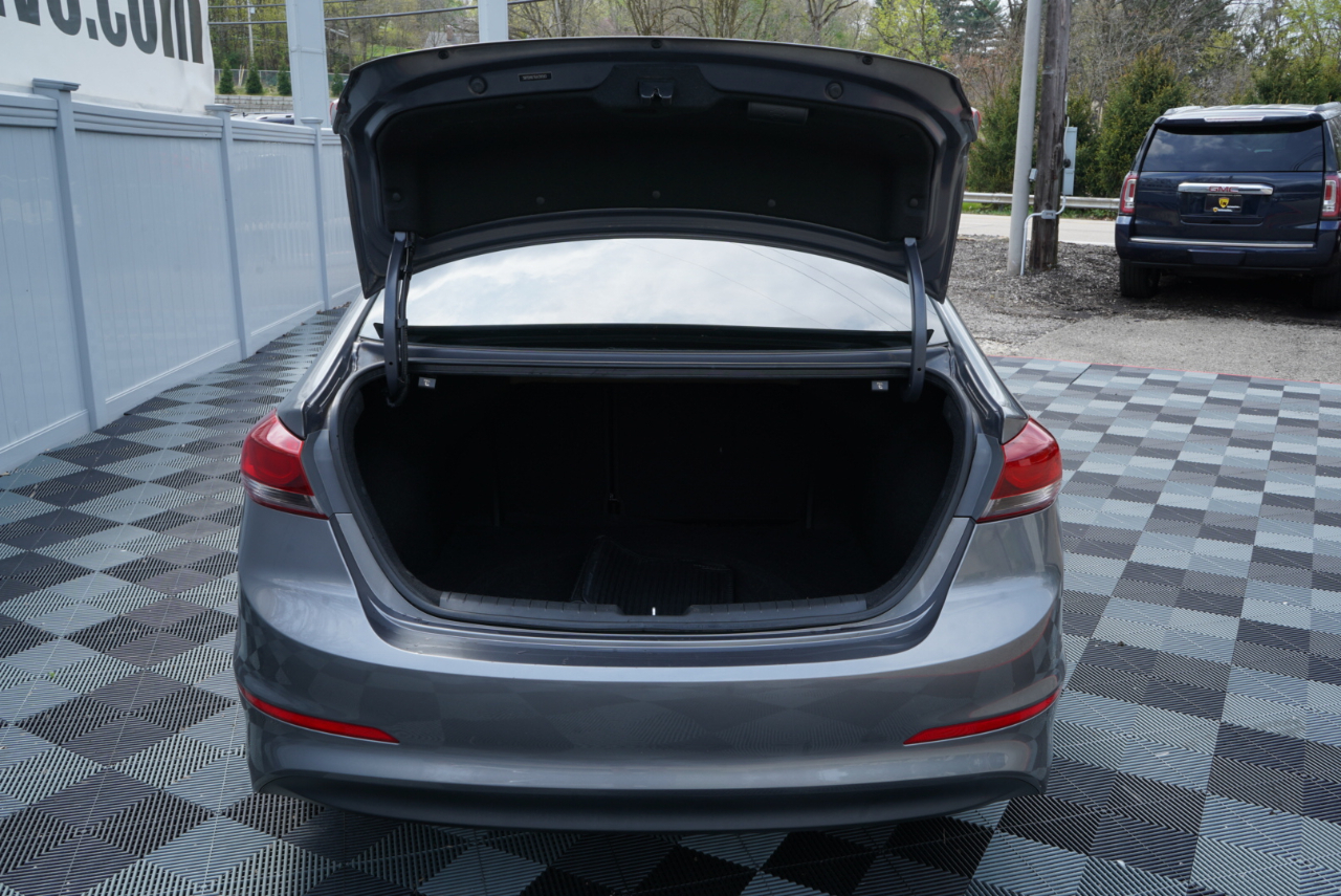 Hyundai Elantra SEL 2.0L Auto 2018